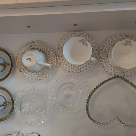 Apartment Luxury - Near Of The Park Tirana